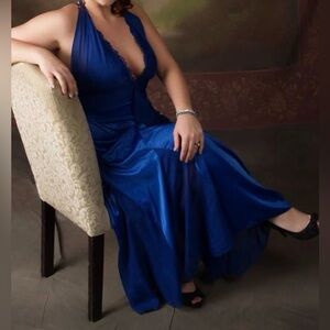 Y2K Royal Blue Halter Prom Dress Lace Up Back Formal Gown